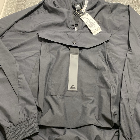 New Men’s Adidas City Escape Premium Windbreaker Black Oversized Fit Small - Picture 2 of 9